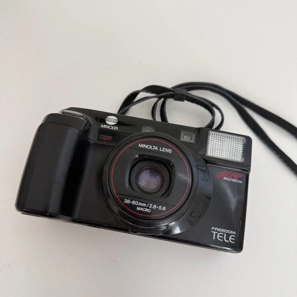 Minolta Freedom Tele 35mm Film Camera AF Multibeam UNTESTED